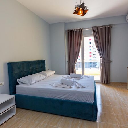 Ponari S Hotel Kryemëdhej Стая снимка