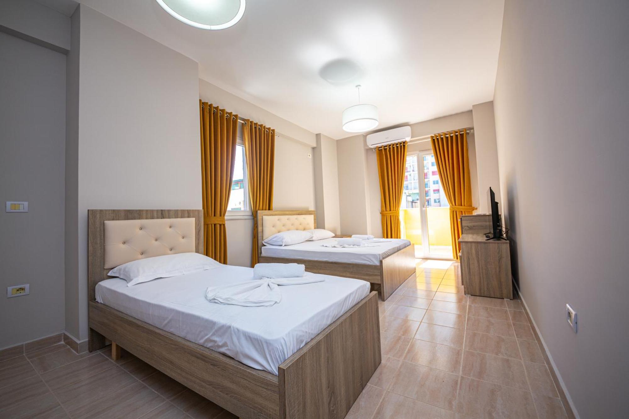 Ponari S Hotel Kryemëdhej Стая снимка